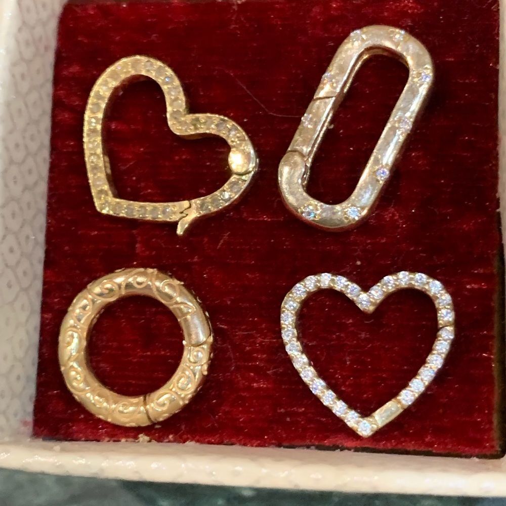 Charms gold plated NWOT (4)